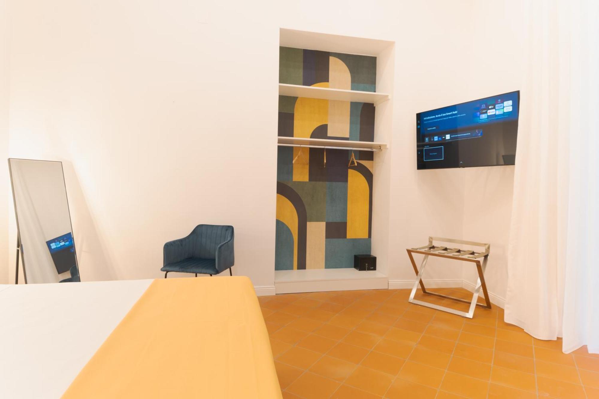 Palazzo Castriota Scanderbeg Naples Extérieur photo